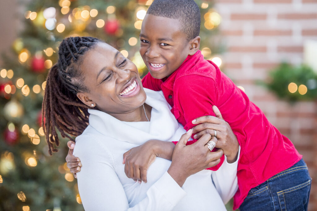 How to enjoy the holiday season as a solo mom. A guide to getting prepared and bringing joy to yourself and your children.